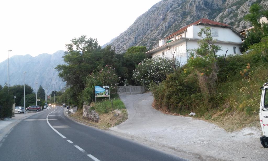 Apartment Vukanic Kotor Exterior photo